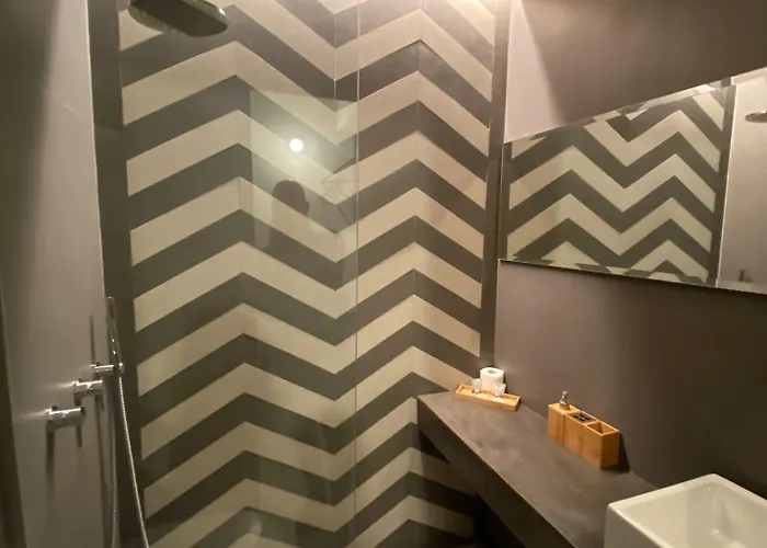 Cavour Urban By Ghor בית הארחה 4*