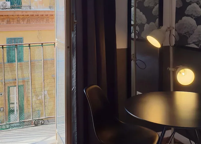 Cavour Urban By Ghor בית הארחה 4*
