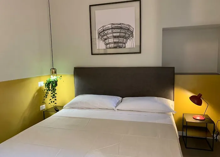 בית הארחה Cavour Urban By Ghor 4*