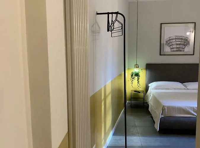 Cavour Urban By Ghor בית הארחה 4*